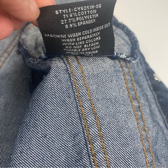 Denim Vest by Croft & Barrow - Picture 6 of 7